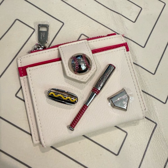 New Betsey Johnson Playing The Field Wallet - Picture 2 of 9